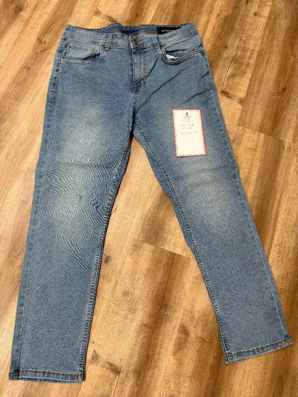 The Perfect Jean NYC | Slim Thick | 33x30 | Sky (light blue) - Picture 1 of 3
